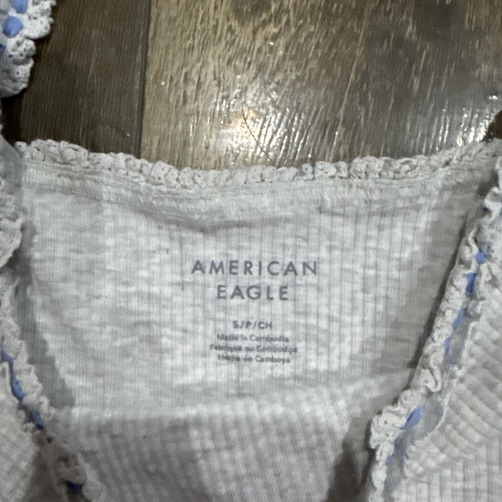 American Eagle Outfitters Light Gray Ribbed Tank Top with Blue Trim - Picture 3 of 4